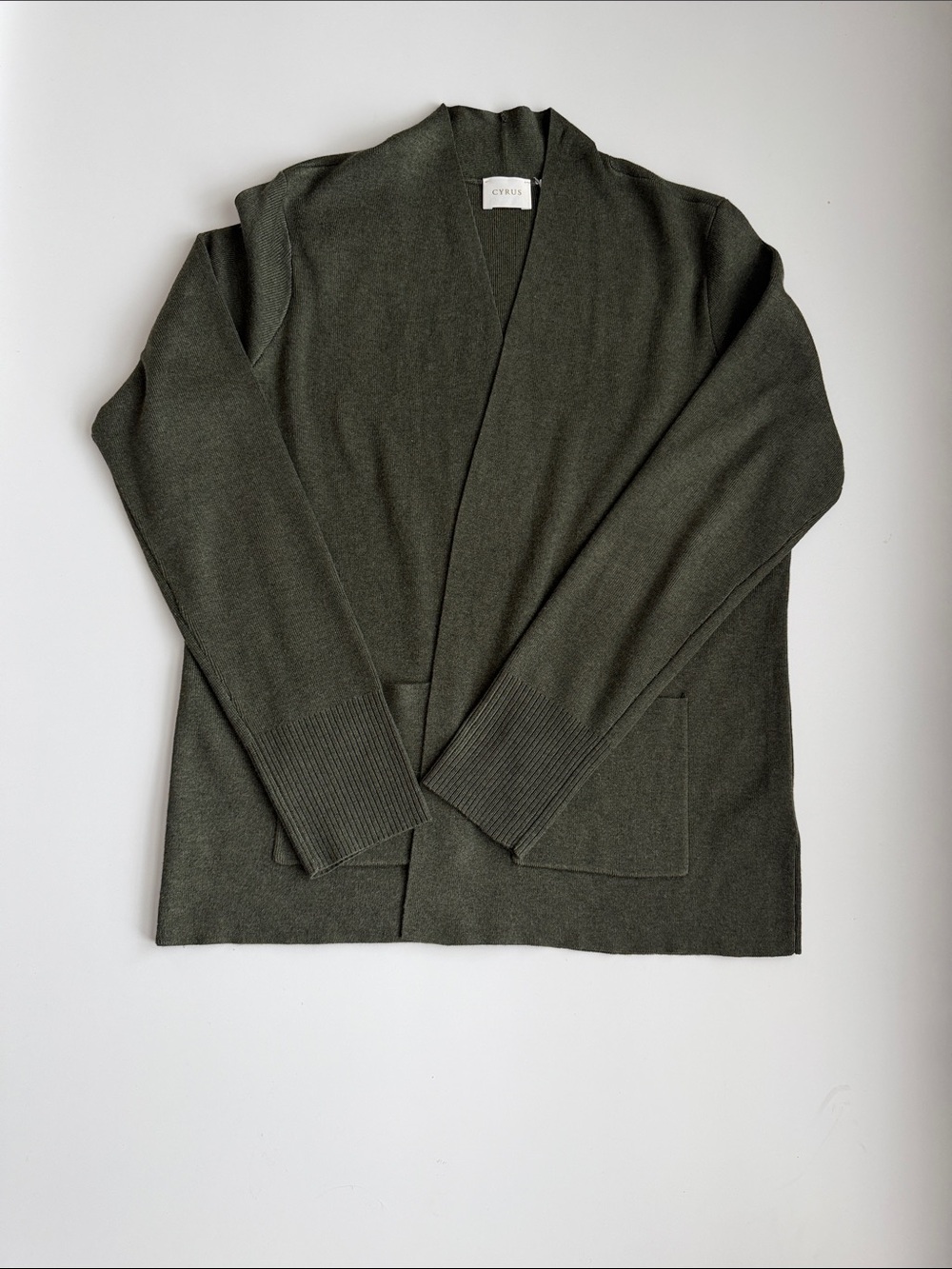 Cyrus Women’s Dark Olive Open-Front Knit Cardigan